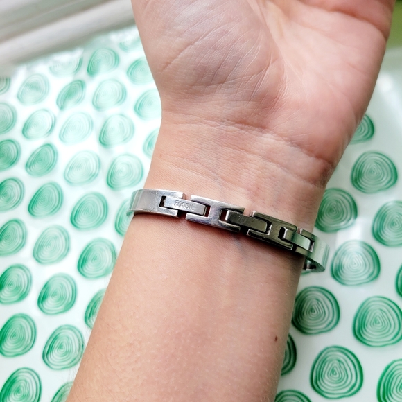 Fossil F2 Blue Plaid Silver Dainty Watch - Picture 5 of 7